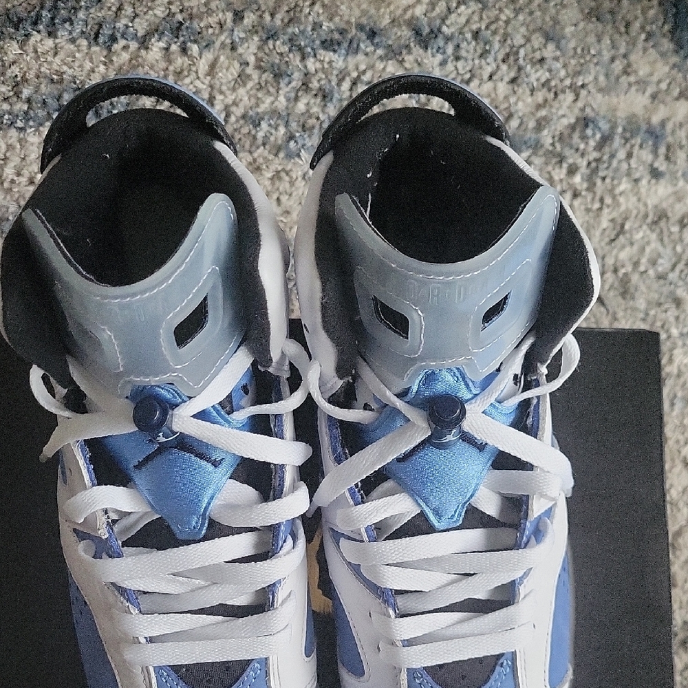 Jordan Retro6 University Blue and White High-Top Sneakers Worn 2x - Picture 5 of 11
